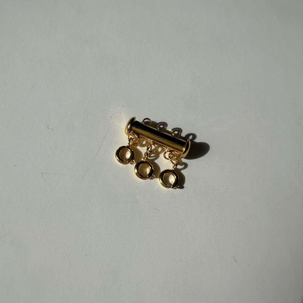 Gold plated multi layer necklace clasp